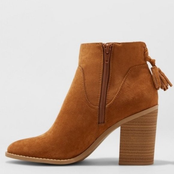 Universal Thread Shoes - Universal Thread Clare Zip Ankle Bootie 11